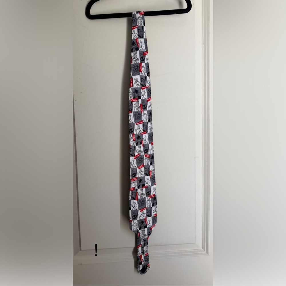 Vintage 1998 Warner Bros. Looney Tunes Neck Tie Bugs Marvin Yosemite Sam